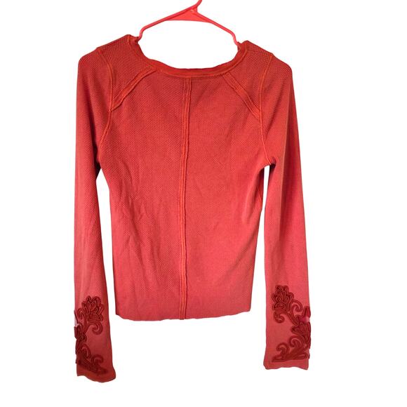 Free People Womens Long Sleeve Embroidered Thermal Top Size Large Coral - Picture 2 of 4